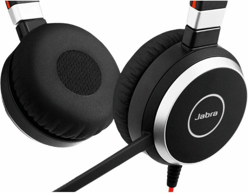 Jabra EVOLVE 40 MS STEREO USB-C Headband, Noise cancelling, USB and 3.5 jack connectivity, with mute and volume control on the cord, Busylight , Discret boomarm (Microsoft optimized) Jabra EVOLVE 40 MS STEREO USB-C Headband, Noise cancelling, USB and 3.5 jack connectivity, with mute and volume control on the cord, Busylight , Discret boomarm (Microsoft optimized)