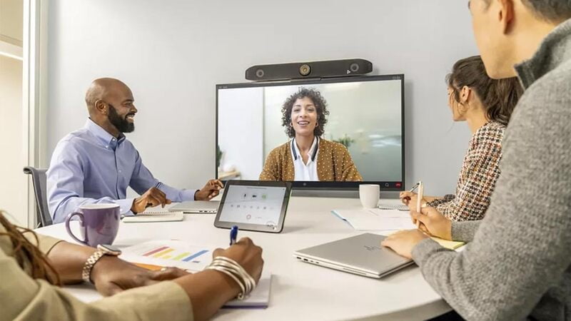 POLY STUDIO X52 4K Video Conf/Collab/Wireless Pres Sys:4K 5x EPTZ auto-track Cam,Codec,Stereo Spkrphone,Display Clamp;Cables:1 HDMI 1.83m,1 CAT5E LAN 4.57m;NTSC/PAL;Pwr:EURO-Type C, CE 7/7. POLY STUDIO X52 4K Video Conf/Collab/Wireless Pres Sys:4K 5x EPTZ auto-track Cam,Codec,Stereo Spkrphone,Display Clamp;Cables:1 HDMI 1.83m,1 CAT5E LAN 4.57m;NTSC/PAL;Pwr:EURO-Type C, CE 7/7.